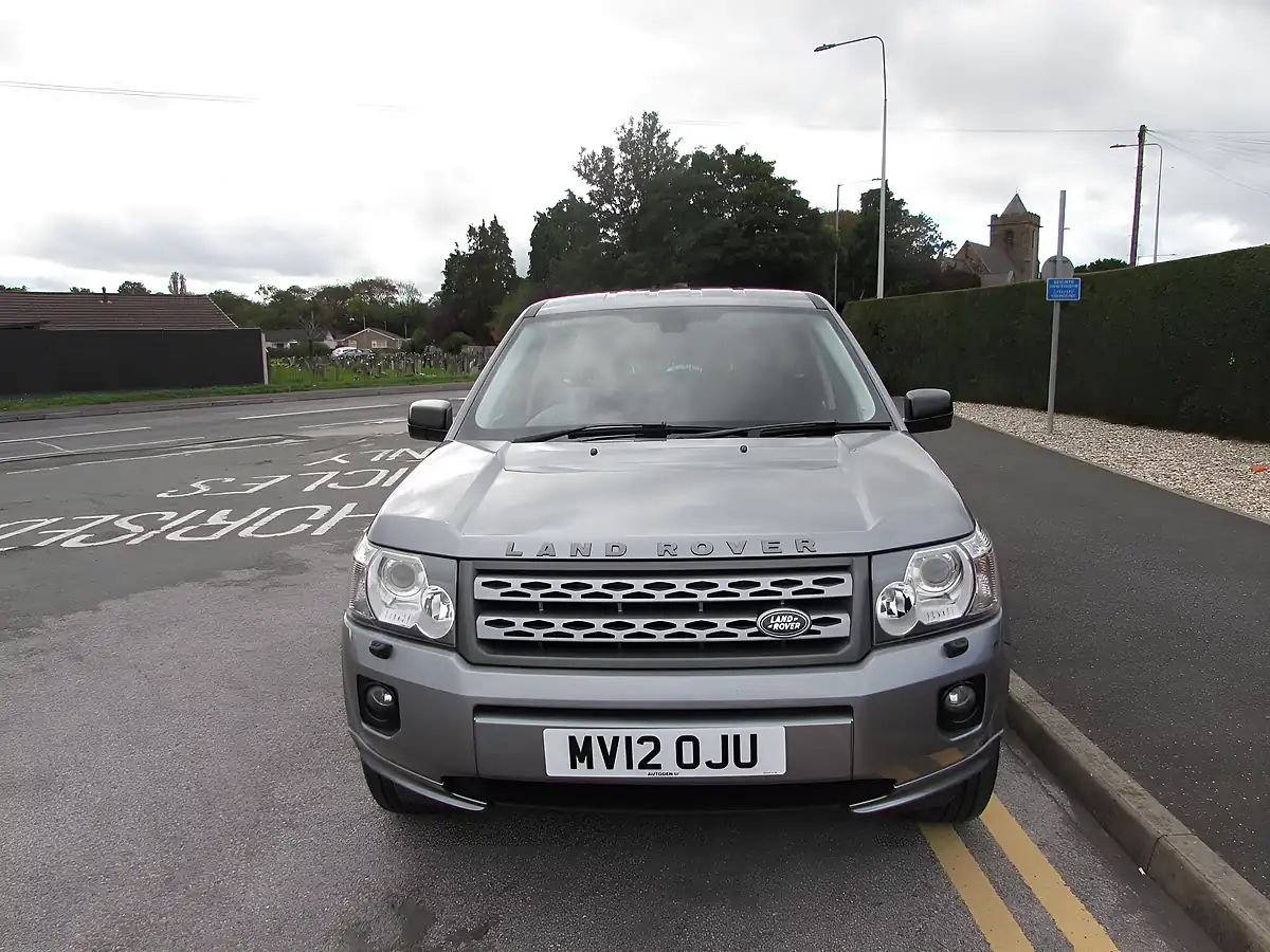 Used 2012 Land Rover Freelander 2 Gs Grey - Interior and Exterior details 2