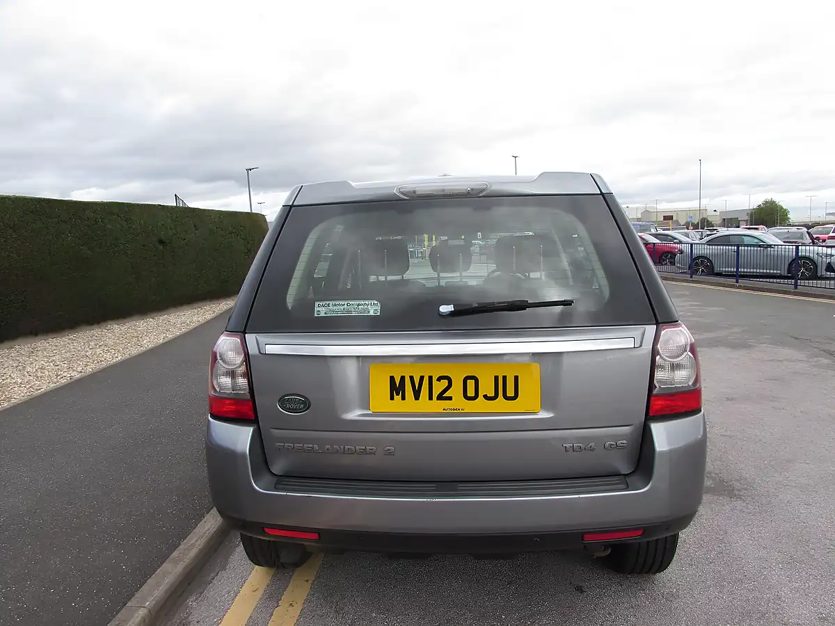 Used 2012 Land Rover Freelander 2 Gs Grey - Interior and Exterior details 6