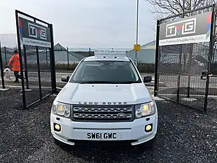 Used 2012 Land Rover Freelander 2 Gs White - Interior and Exterior details 4