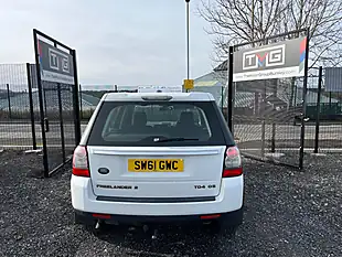Used 2012 Land Rover Freelander 2 Gs White - Interior and Exterior details 7