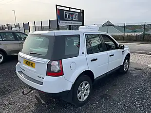 Used 2012 Land Rover Freelander 2 Gs White - Interior and Exterior details 8