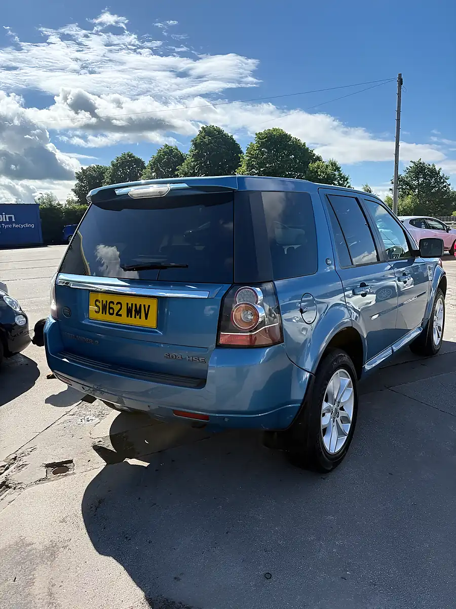 Used 2012 Land Rover Freelander 2 Hse Blue - Interior and Exterior details 4