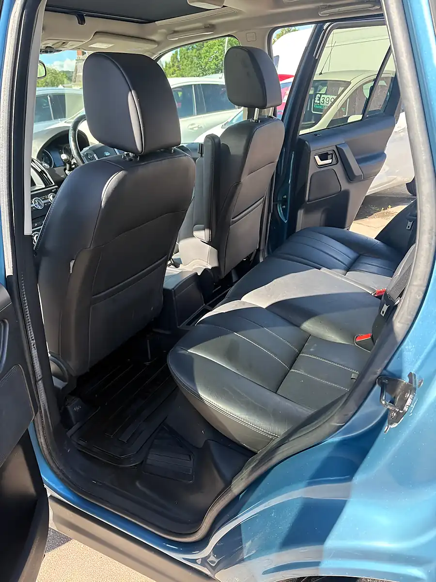 Used 2012 Land Rover Freelander 2 Hse Blue - Interior and Exterior details 6