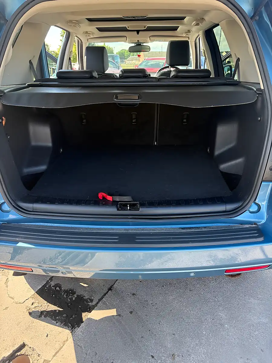 Used 2012 Land Rover Freelander 2 Hse Blue - Interior and Exterior details 8