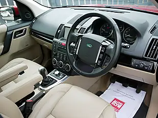 Used 2012 Land Rover Freelander 2 Hse Firenze Red Metallic - Interior and Exterior details 10