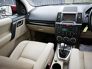 Used 2012 Land Rover Freelander 2 Hse Firenze Red Metallic - Interior and Exterior details 17