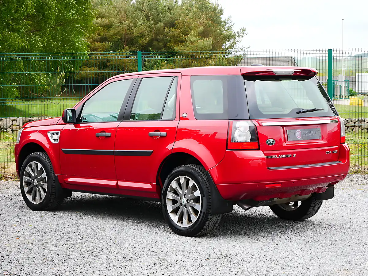 Used 2012 Land Rover Freelander 2 Hse Firenze Red Metallic - Interior and Exterior details 7