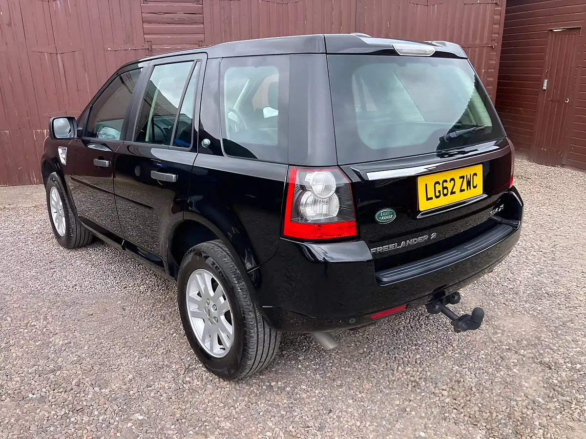 Used 2012 Land Rover Freelander 2 Xs Black - Interior and Exterior details 3
