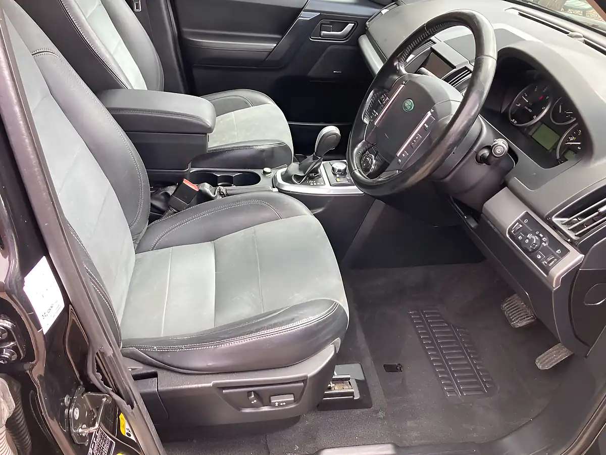 Used 2012 Land Rover Freelander 2 Xs Black - Interior and Exterior details 5