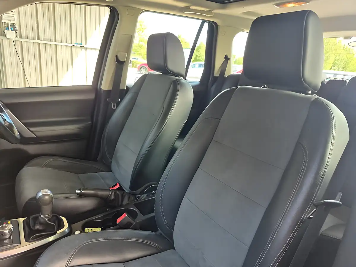 Used 2012 Land Rover Freelander 2 Xs Black - Interior and Exterior details 14