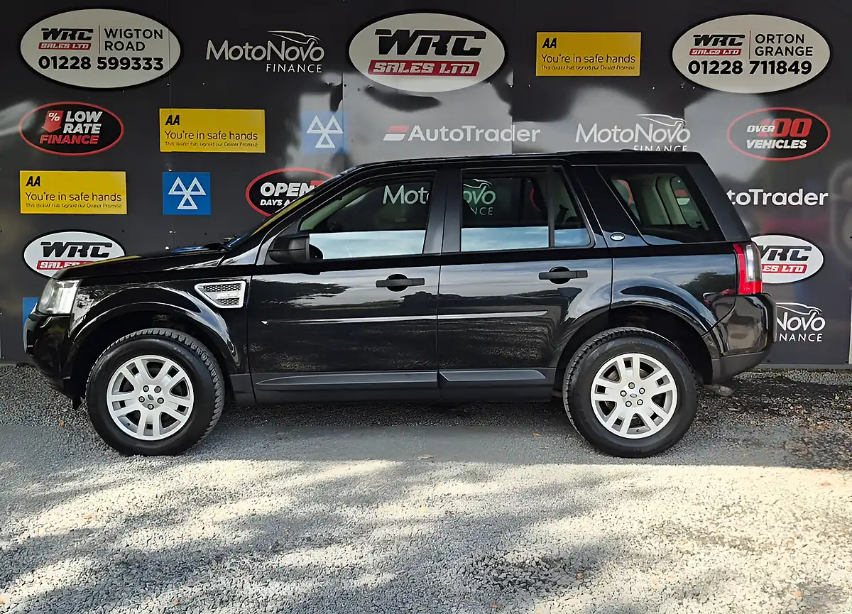 Used 2012 Land Rover Freelander 2 Xs Black - Interior and Exterior details 2