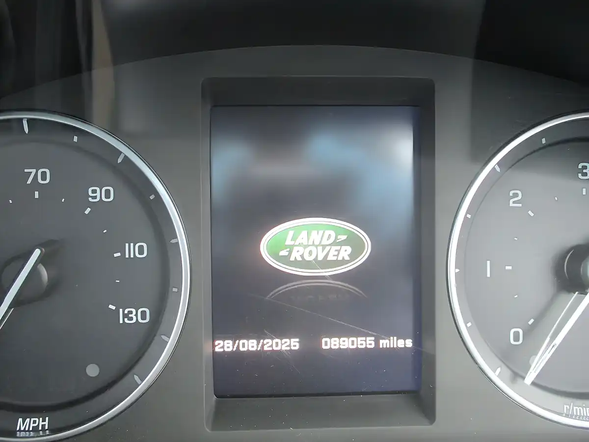 Used 2012 Land Rover Freelander 2 Xs Grey - Interior and Exterior details 15