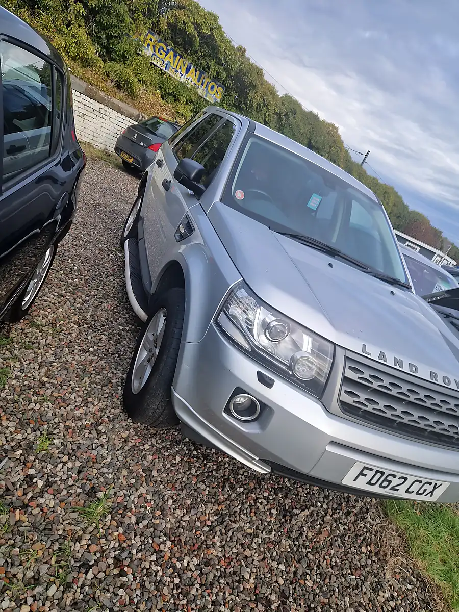 Used 2012 Land Rover Freelander Gs Silver - Interior and Exterior details 6