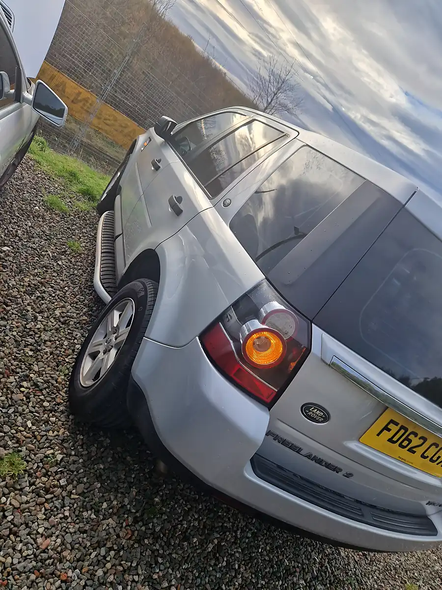 Used 2012 Land Rover Freelander Gs Silver - Interior and Exterior details 9
