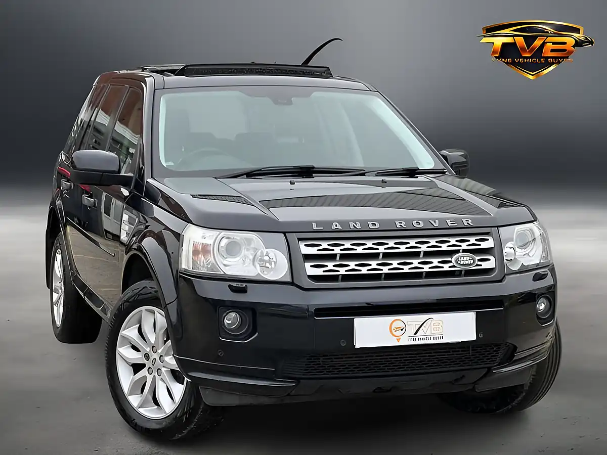 Used 2012 Land Rover Freelander Hse Barolo Black - Front View
