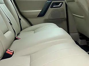 Used 2012 Land Rover Freelander Hse Silver - Interior and Exterior details 14