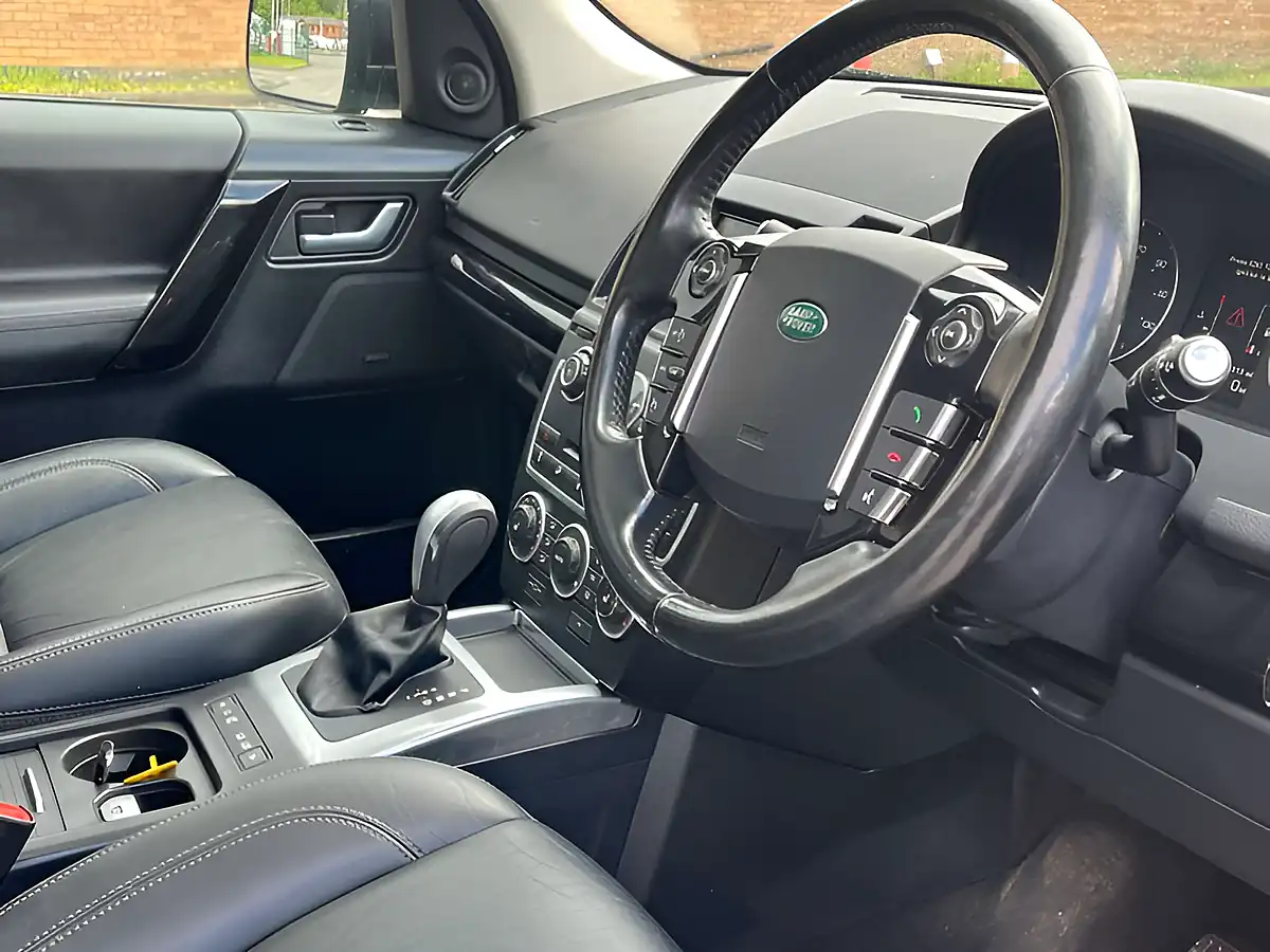 Used 2012 Land Rover Freelander Luxury Hse Black - Interior and Exterior details 12