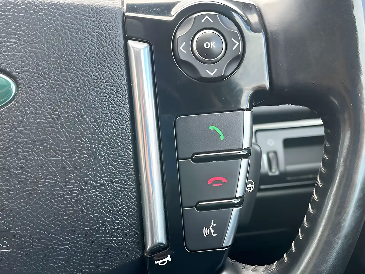 Used 2012 Land Rover Freelander Luxury Hse Black - Interior and Exterior details 14