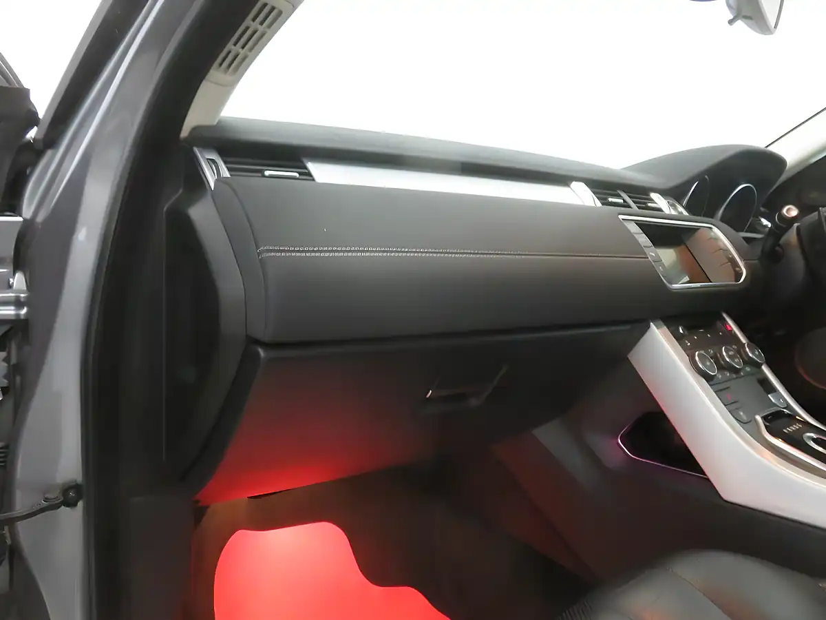 Used 2012 Land Rover Range Rover Evoque Dynamic Grey - Interior and Exterior details 13