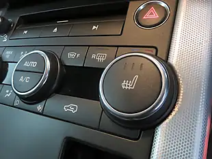 Used 2012 Land Rover Range Rover Evoque Dynamic Grey - Interior and Exterior details 15