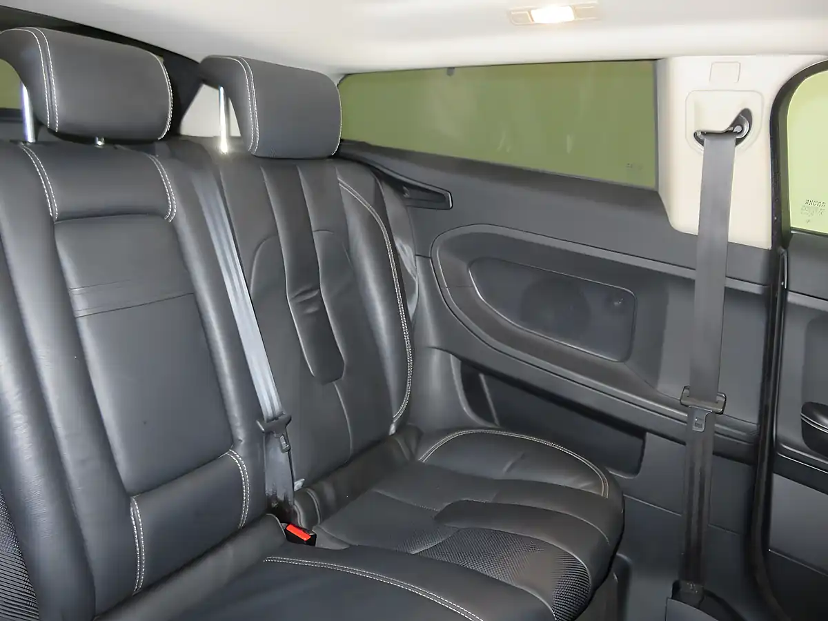Used 2012 Land Rover Range Rover Evoque Dynamic Grey - Interior and Exterior details 19