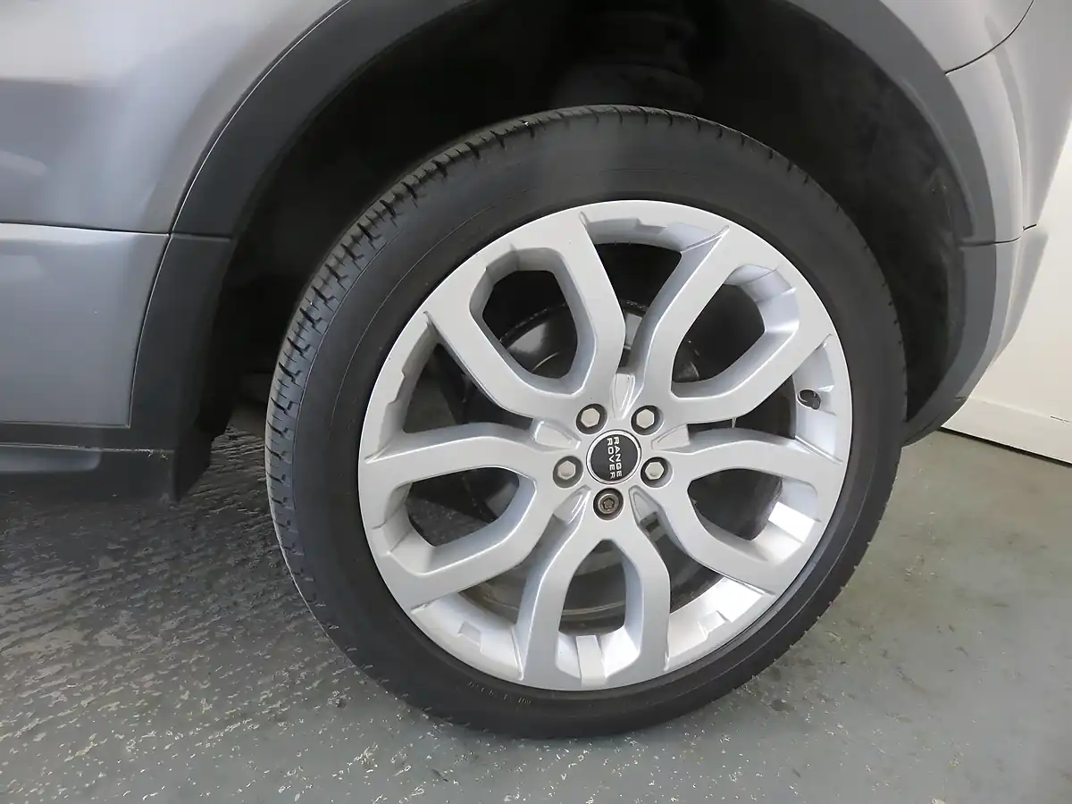Used 2012 Land Rover Range Rover Evoque Dynamic Grey - Interior and Exterior details 20