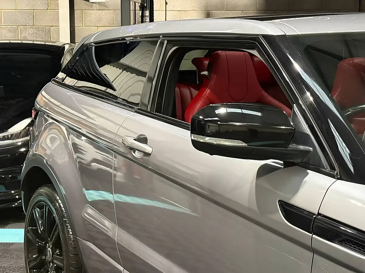 Used 2012 Land Rover Range Rover Evoque Dynamic Grey - Interior and Exterior details 10