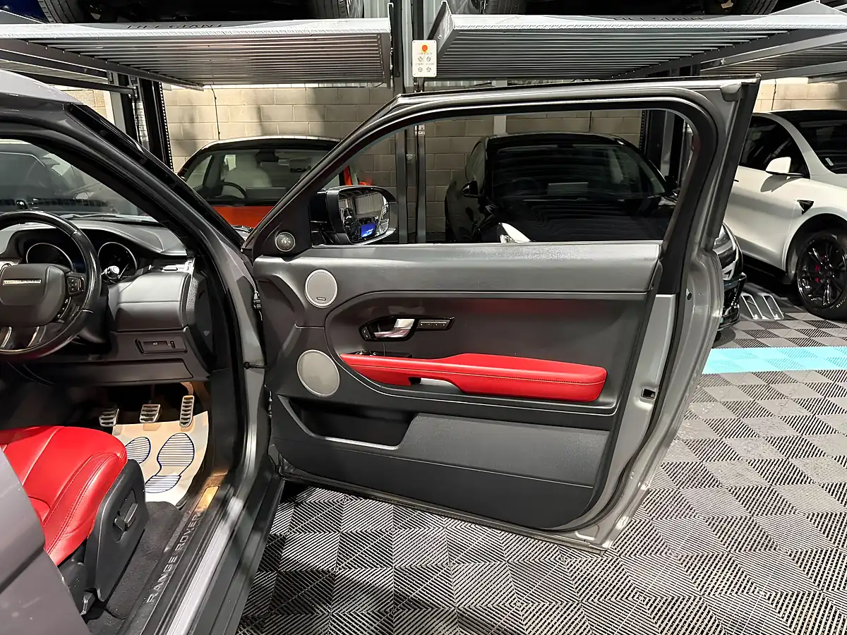 Used 2012 Land Rover Range Rover Evoque Dynamic Grey - Interior and Exterior details 14