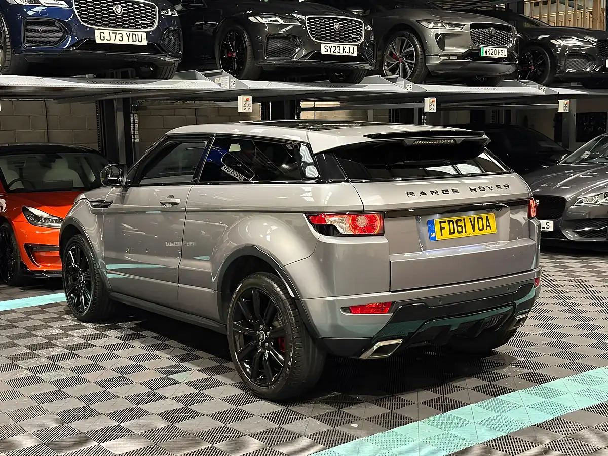 Used 2012 Land Rover Range Rover Evoque Dynamic Grey - Interior and Exterior details 7