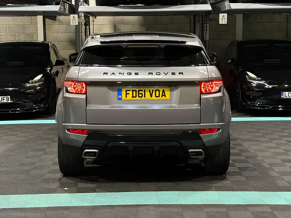 Used 2012 Land Rover Range Rover Evoque Dynamic Grey - Interior and Exterior details 8