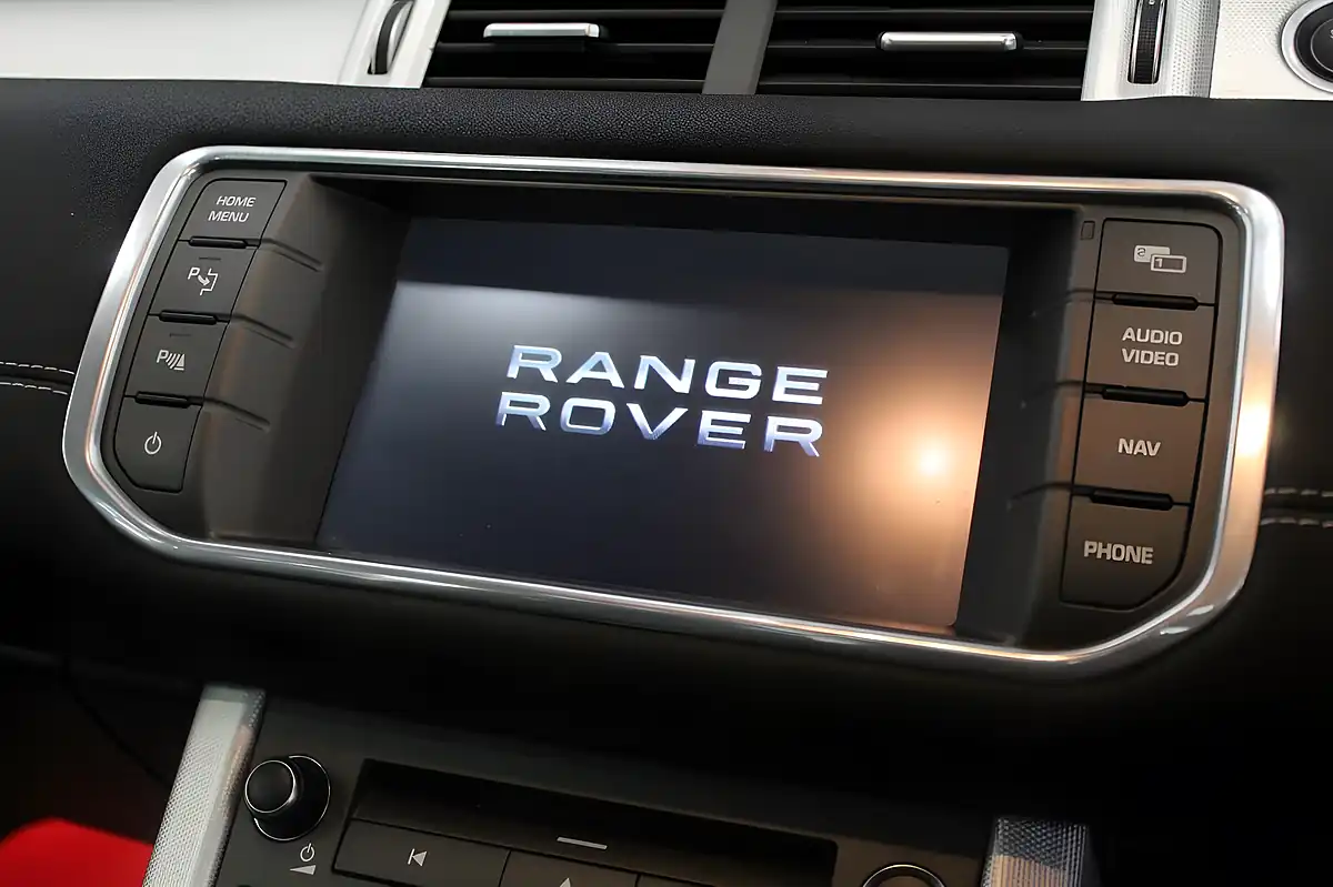 Used 2012 Land Rover Range Rover Evoque Dynamic Red - Interior and Exterior details 15