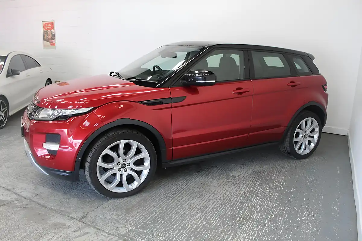 Used 2012 Land Rover Range Rover Evoque Dynamic Red - Interior and Exterior details 4
