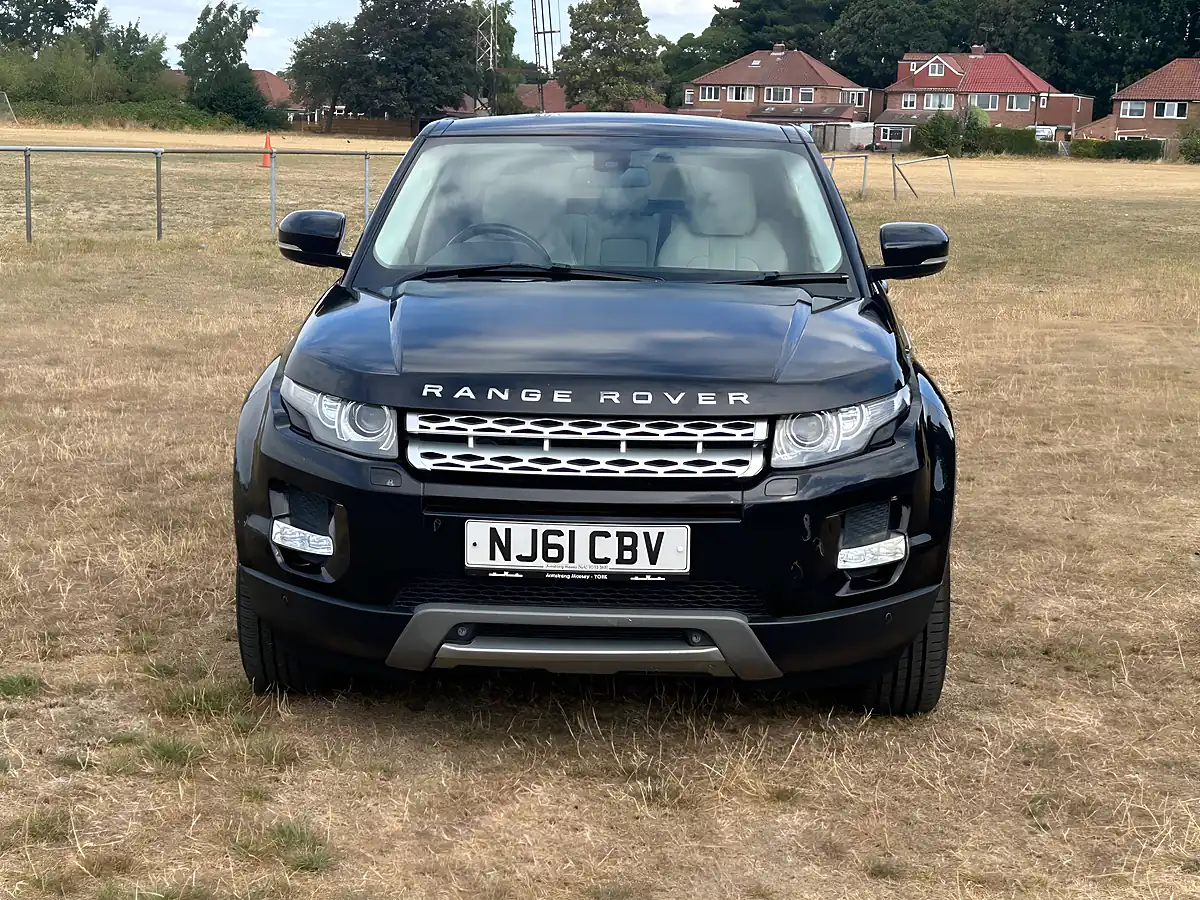 Used 2012 Land Rover Range Rover Evoque Prestige Black - Interior and Exterior details 2