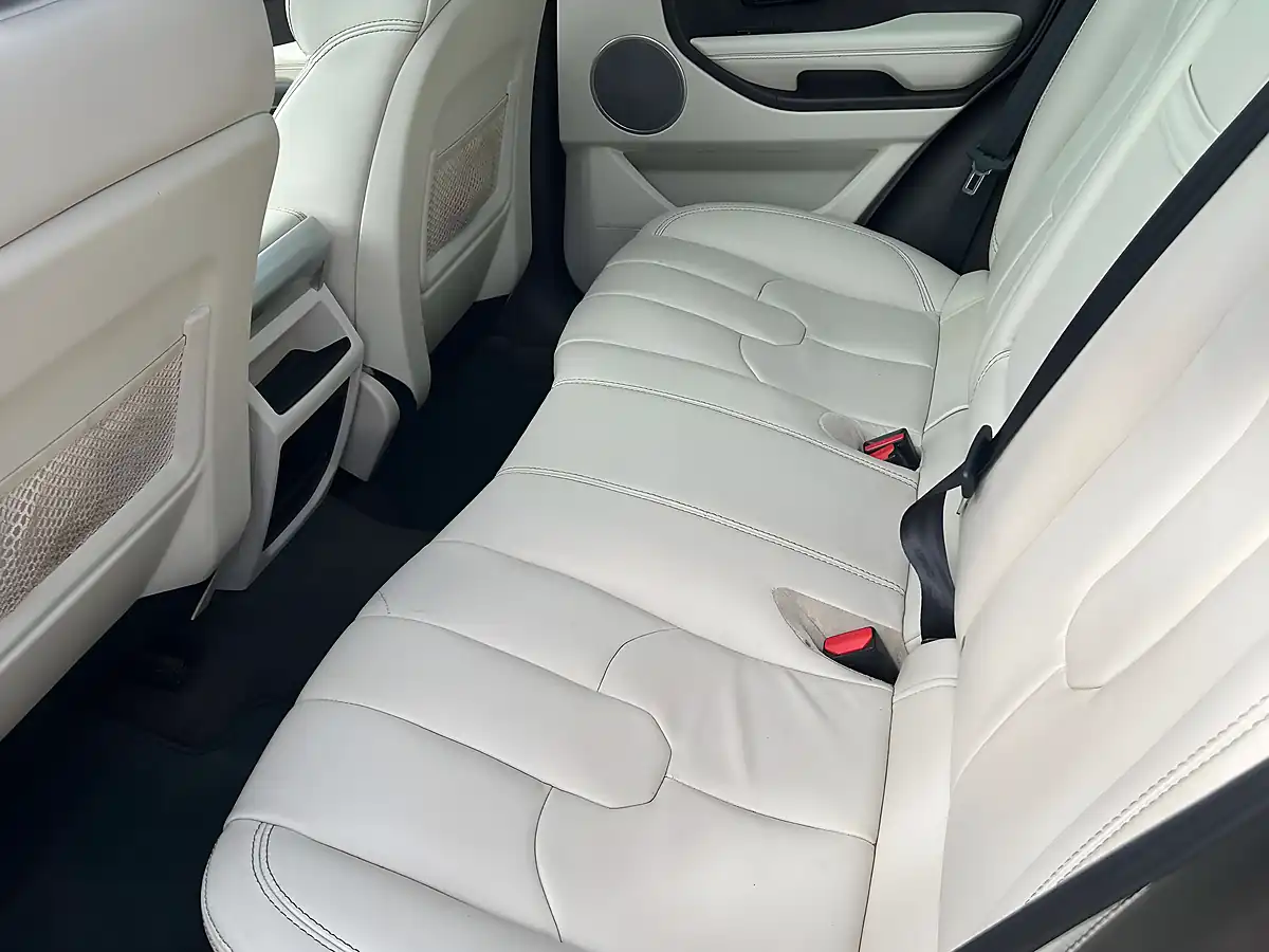Used 2012 Land Rover Range Rover Evoque Prestige Black - Interior and Exterior details 20