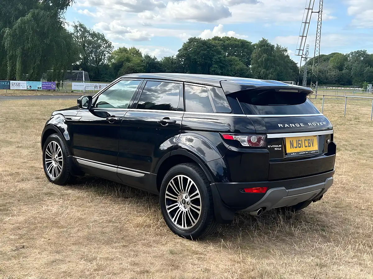 Used 2012 Land Rover Range Rover Evoque Prestige Black - Interior and Exterior details 7