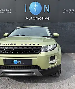 Used 2012 Land Rover Range Rover Evoque Prestige Colima Lime Met. - Interior and Exterior details 3