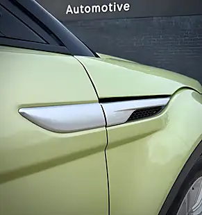 Used 2012 Land Rover Range Rover Evoque Prestige Colima Lime Met. - Interior and Exterior details 7