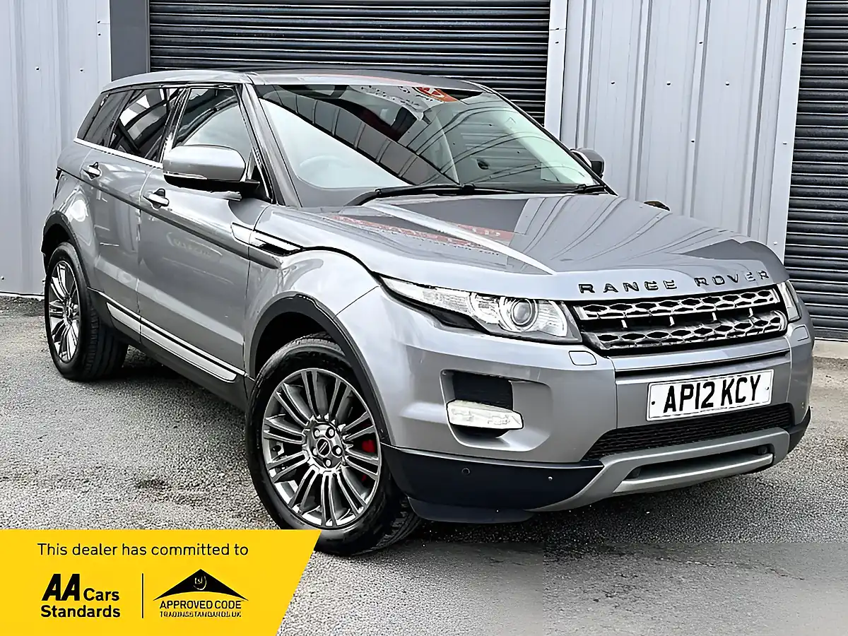 Used 2012 Land Rover Range Rover Evoque Prestige Grey - Front View