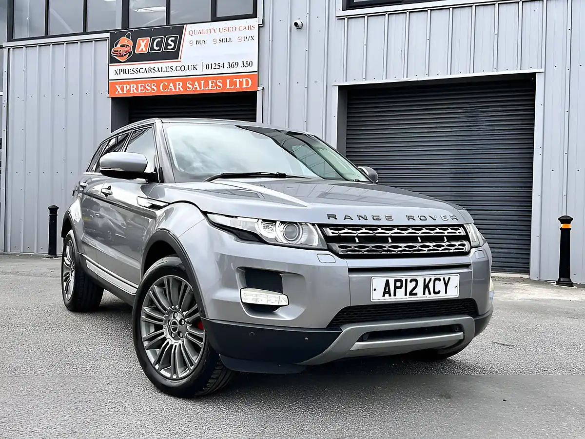 Used 2012 Land Rover Range Rover Evoque Prestige Grey - Interior and Exterior details 10