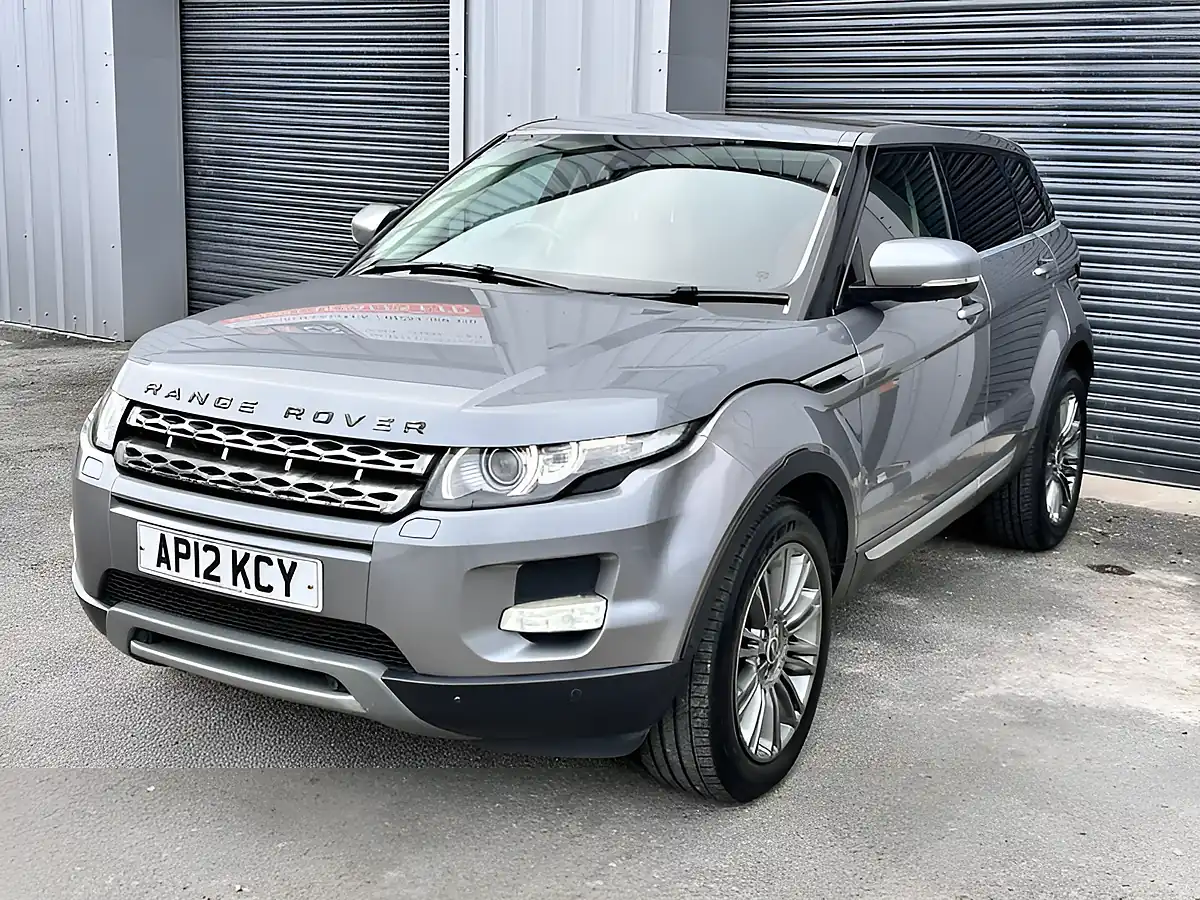 Used 2012 Land Rover Range Rover Evoque Prestige Grey - Interior and Exterior details 3
