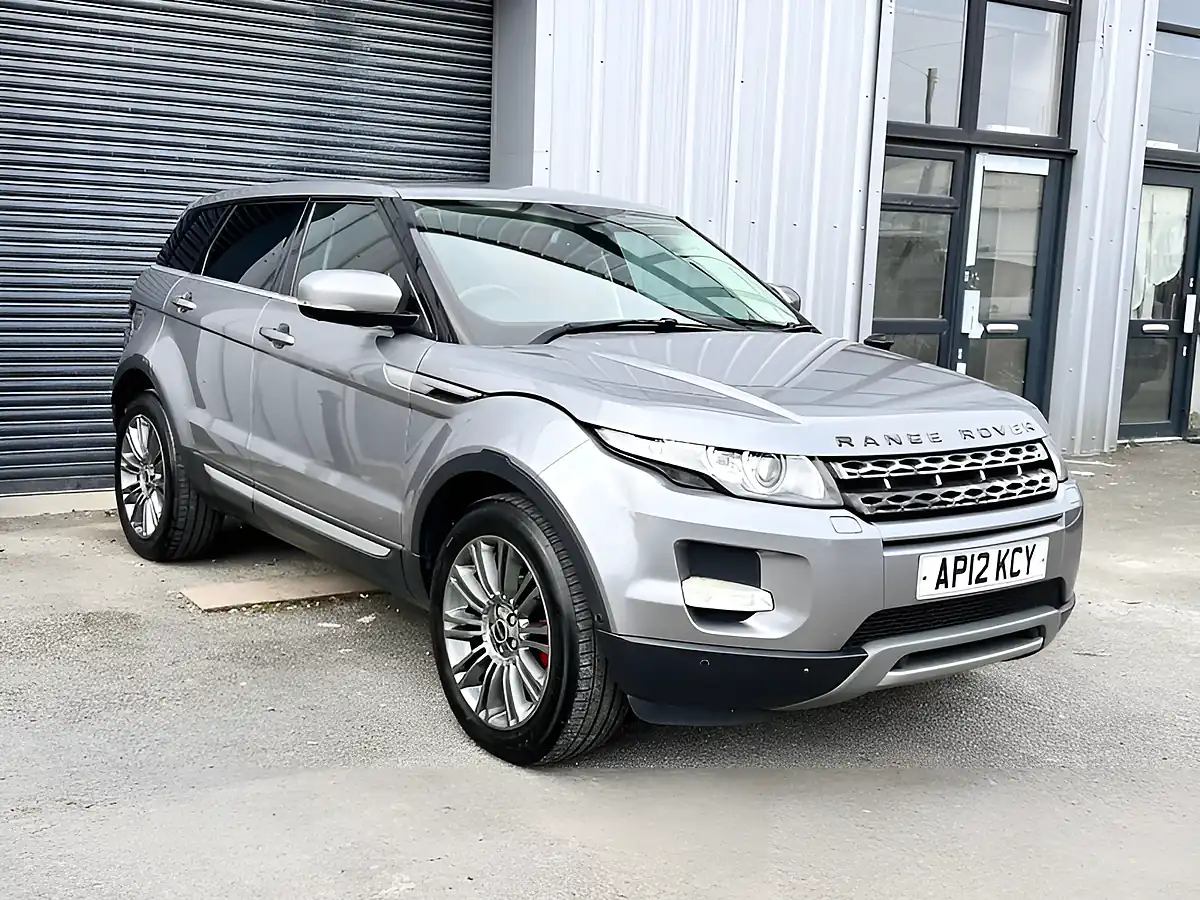 Used 2012 Land Rover Range Rover Evoque Prestige Grey - Interior and Exterior details 5