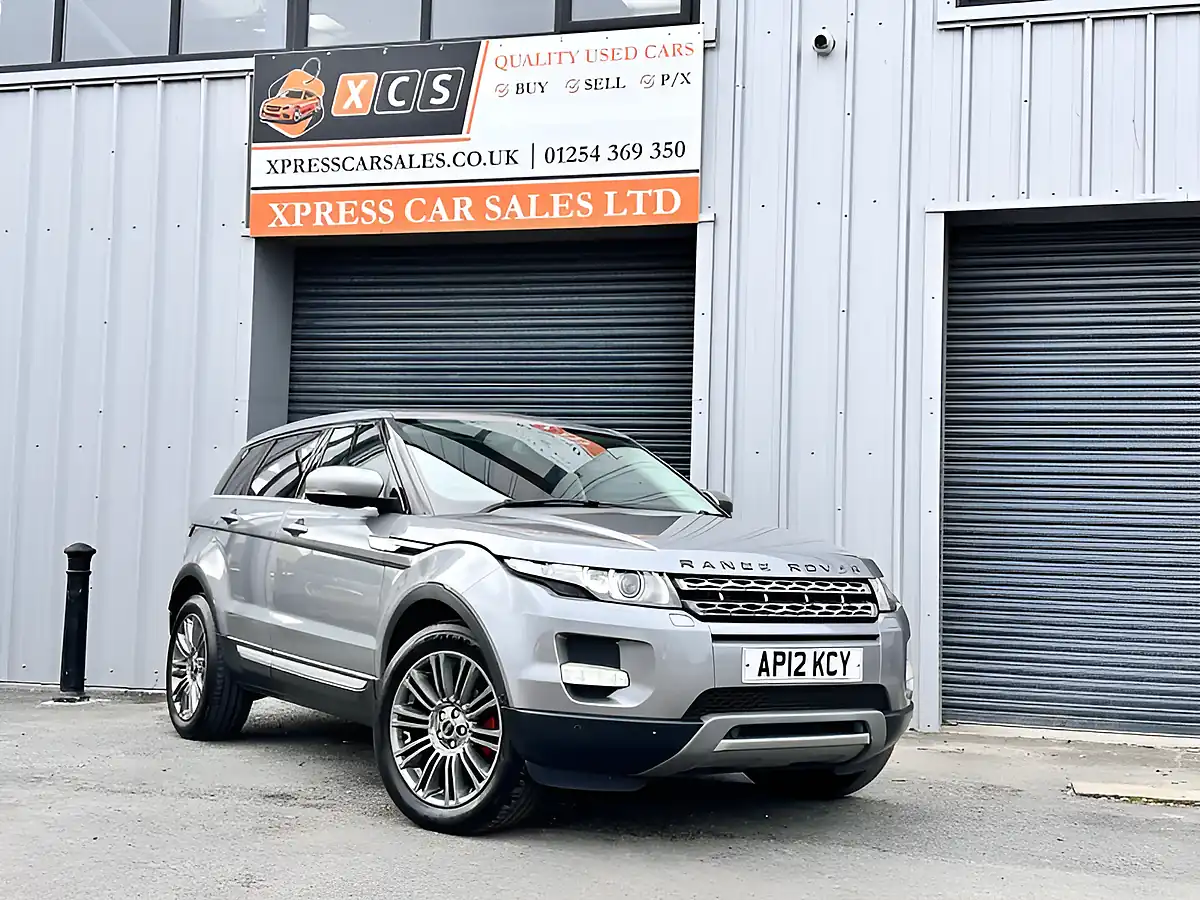 Used 2012 Land Rover Range Rover Evoque Prestige Grey - Interior and Exterior details 8
