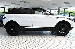 Used 2012 Land Rover Range Rover Evoque Prestige White - Interior and Exterior details 8