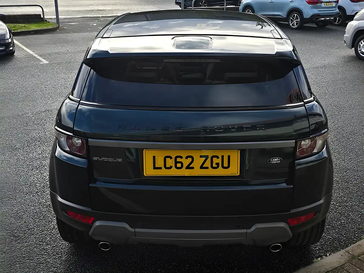 Used 2012 Land Rover Range Rover Evoque Pure Aintree Green - Interior and Exterior details 11