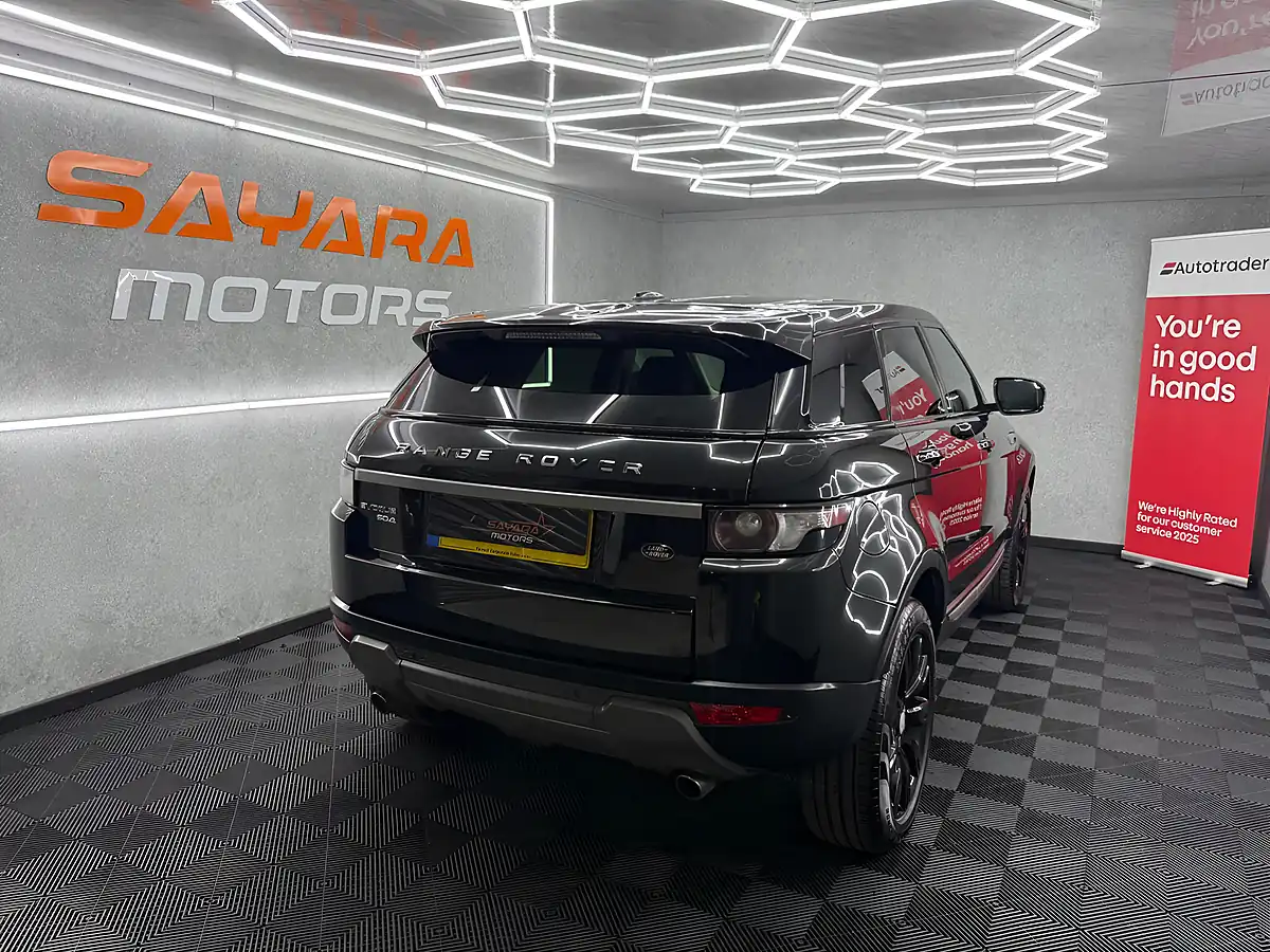 Used 2012 Land Rover Range Rover Evoque Pure Black - Interior and Exterior details 10