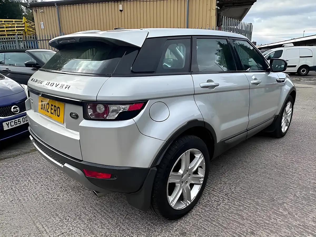 Used 2012 Land Rover Range Rover Evoque Pure Silver - Interior and Exterior details 9