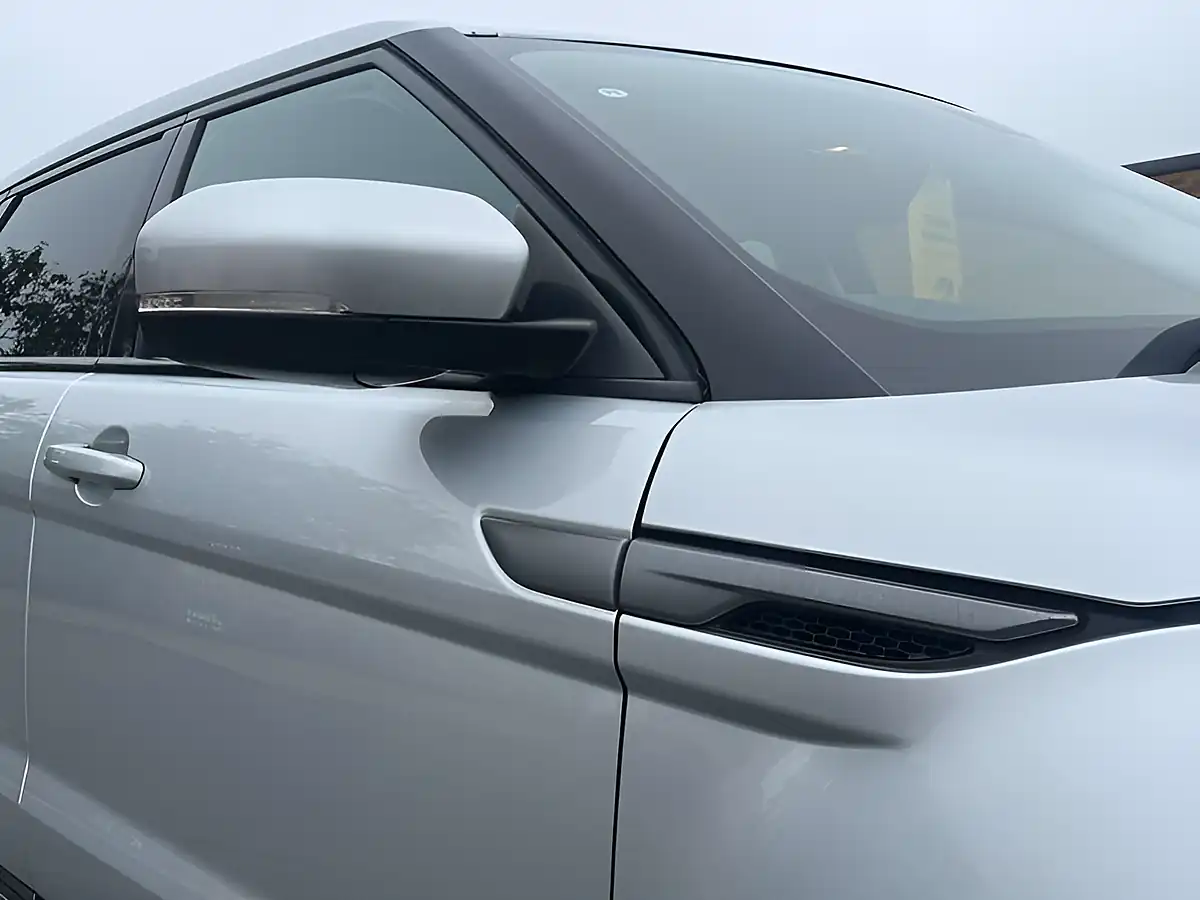 Used 2012 Land Rover Range Rover Evoque Pure Tech Indus Silver - Interior and Exterior details 10