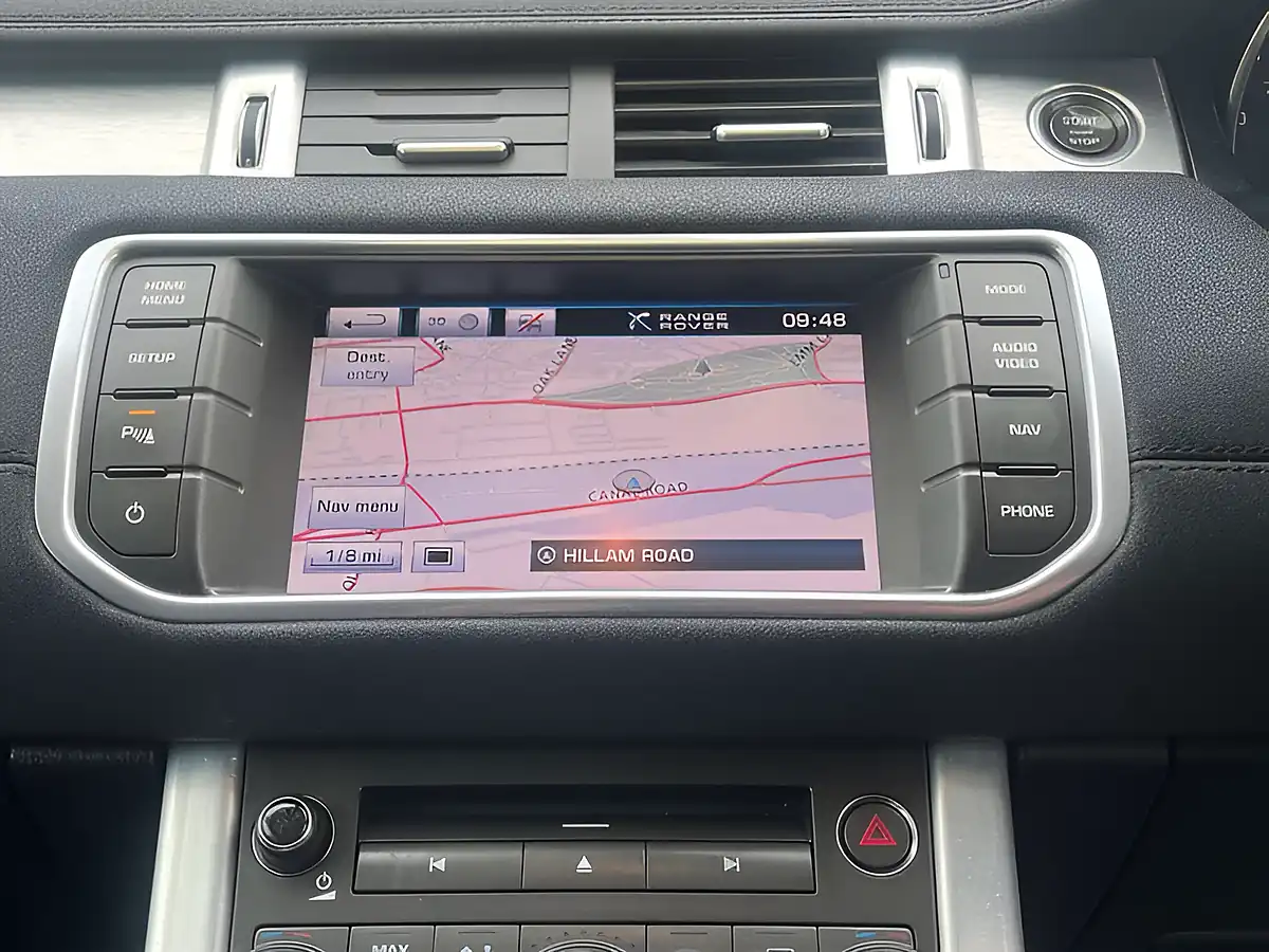 Used 2012 Land Rover Range Rover Evoque Pure Tech Indus Silver - Interior and Exterior details 16