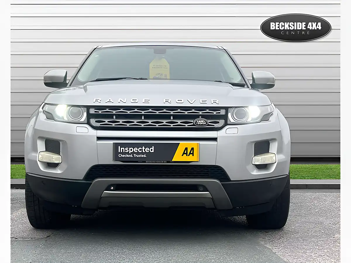 Used 2012 Land Rover Range Rover Evoque Pure Tech Indus Silver - Interior and Exterior details 8