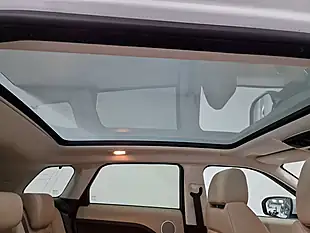 Used 2012 Land Rover Range Rover Evoque Pure White - Interior and Exterior details 15